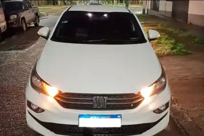Allanamiento en Paraná por el robo a comerciante de Victoria: secuestraron un auto y seis celulares