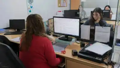 Estatales rionegrinos: el proyecto que define su futuro laboral se vota esta semana