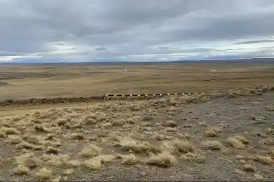 ¿Qué se esconde detrás de la nueva ley de tierras? Merlo ya tiene fecha para marchar