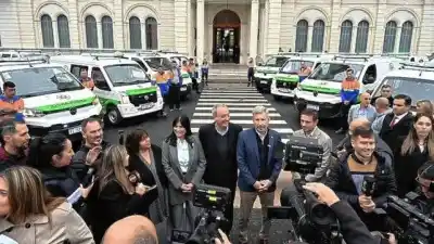 Las 24 ambulancias que llegaron a Entre Ríos y el detalle que no te contaron