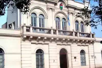 Exjefe policial atrapado: 55 días de arresto por un faltante millonario que nadie pudo explicar