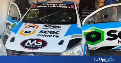 Santa Cruz arrasa en San Nicolás: 12 pilotos compiten en la carrera más esperada del Turismo Pista
