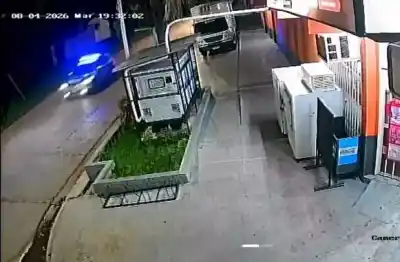 Escape desesperado, choques y captura: así terminó una persecución que cruzó varios barrios de Corrientes