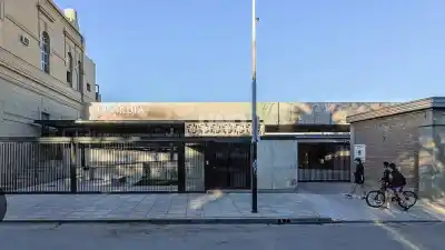 Emboscada en Santa Rosa de Lima: lo acribillaron y apuñalaron para robarle la moto
