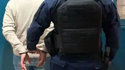 Detenido en el Sur de la Capital: agredió a su madre y destrozó la vivienda