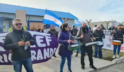 El SUTEF desafió a los libertarios fueguinos: los invitó a un cara a cara por la educación