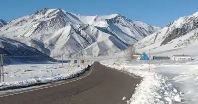 Volcó una camioneta en una ruta de Malargüe y la acompañante quedó internada