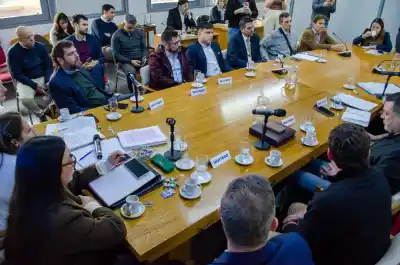 El futuro de El Medanito: el Gobierno provincial asegura que la transición no tocará los puestos de trabajo