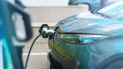 Récord de ventas de autos eléctricos e híbridos en Santa Fe, pero la ciudad sigue sin estaciones de carga
