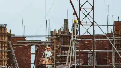 Cuánto cobra un albañil por hora y por día en agosto 2026: las nuevas escalas