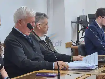 Silencio total del acusado de abusar de sus hijastras en Tierra del Fuego