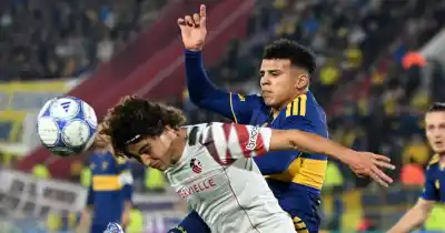 El plan que se le escapó a Estudiantes: los laterales que no aparecieron ante Boca