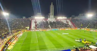 La Bombonera quedó vacía: la mudanza a Huracán desató la furia de los socios de Boca