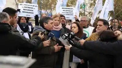 Retiro estatal para sumarse a la marcha contra la extranjerización de tierras: el horario clave