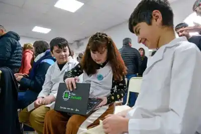 Un acto que marcó el comienzo: el Plan Pehuén se lanzó en la escuela más humilde