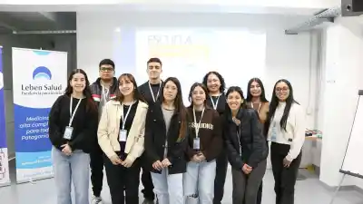 Jóvenes sin experiencia consiguen su primer empleo en clínicas de Neuquén: el programa que lo hace posible