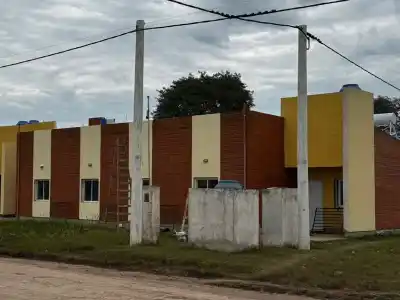 Un fallo que frena todo: la Justicia ratificó la cautelar y el IPDUV no podrá entregar las viviendas