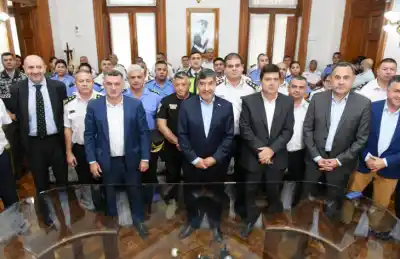 Acuerdo salarial en Tucumán: Lo que firmó el Gobierno con la Policía y el Penitenciario
