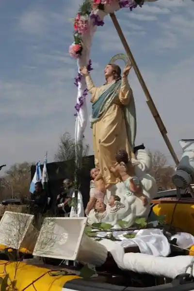 Anisacate se prepara para su fiesta patronal: fe, tradición y destrezas gauchas