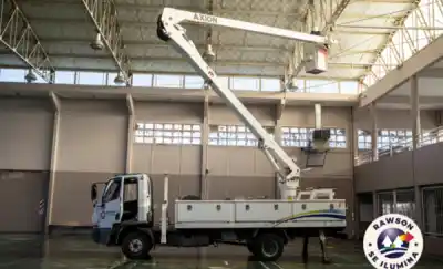El cambio que iluminó el gimnasio de la Escuela N° 752: adiós a las viejas luces de sodio