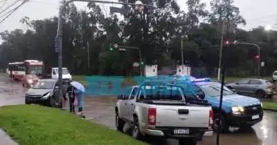 La lluvia desató una ola de accidentes en La Plata: el momento más crítico fue en Etcheverry