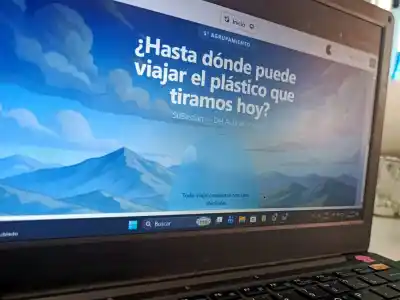 De la basura al mar: la app creada por estudiantes que muestra el viaje invisible de los plásticos