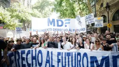 El peronismo desafía a Milei y toma las calles: ¿qué hay detrás de la marcha contra la Ley de Tierras?