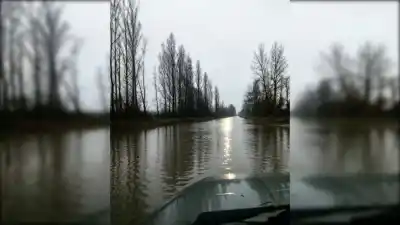 Vecinos de Chacramonte denuncian que una calle clave quedó bajo el agua y piden respuestas al Municipio