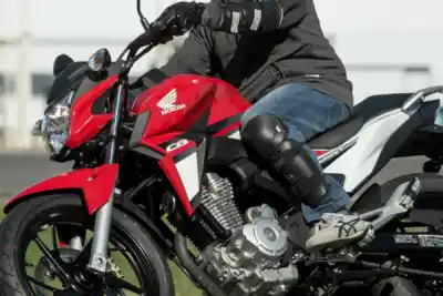 Cambió su moto y 600 mil pesos por una Twister: ahora se quedó sin nada