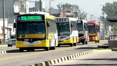 El boleto que se disparó: en Santa Fe, las tarifas del transporte interurbano treparon hasta un 1.436%