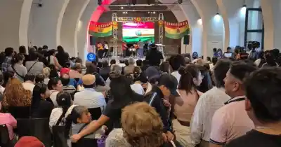 Una multitud vibró con la Serenata a Bolivia en Salta: ¿qué pasó en la noche previa a la Independencia?