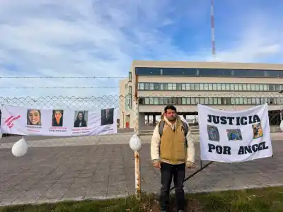El padre de Ángel López exigió justicia en Comodoro: “Todos saben que ellos tienen culpa y están custodiados”