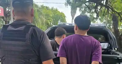 Operativo sorpresa en Rosario: el arsenal que la policía desactivó en cuatro barrios en solo dos días