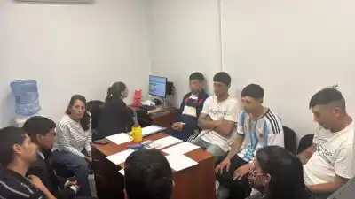 Un paso clave para quienes buscan una nueva oportunidad: así funciona el taller que impulsa la reinserción laboral