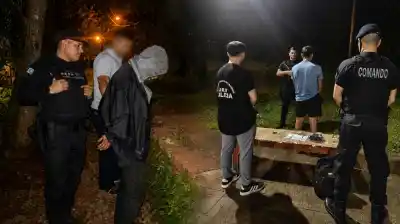 Cayó otro dealer en Iguazú: llevaba cocaína tipo 'pedra' y marihuana fraccionada