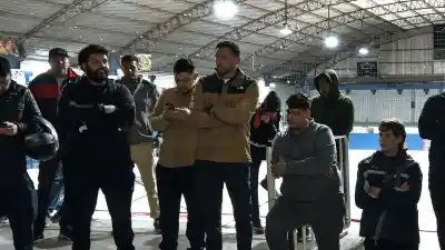 Hinchas de Unión de Villa Krause coparon el Gigante: reclamos, tensión y un futuro incierto
