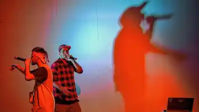 Talleres gratuitos de rap en Paraná: música, escritura e improvisación para jóvenes