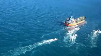 La amenaza iraní que podría paralizar el mundo y disparar el precio de la nafta