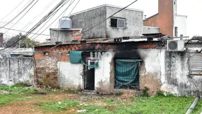 La pericia que sorprende: cómo se originó realmente el incendio que mató a un nene de 4 años en barrio Schneider