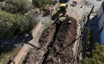 Cañerías viejas: Aguas de Catamarca promete el recambio total en Fray Mamerto Esquiú