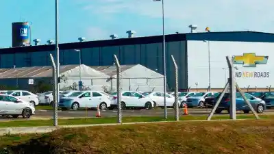 GM en Alvear: el fin de las suspensiones que escondía una reducción de jornada