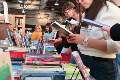 El secreto detrás de la Feria del Libro de Paraná que nadie te contó