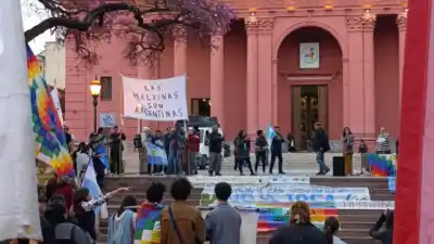 Masiva protesta en Catamarca mientras el Senado define la Ley de Propiedad Privada