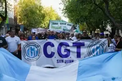 Elecciones en la CGT: la UOCRA abrió la puerta a todos los gremios y ratificó la unidad