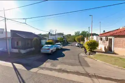 Se quedó dormido mientras robaba y el dueño lo encontró así en Paraná