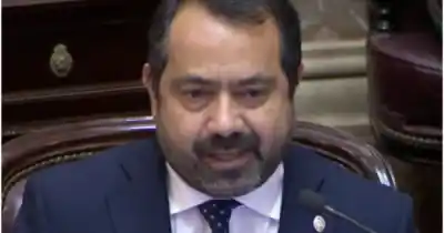El senador salteño que desafió a la oposición con una frase que ya es historia