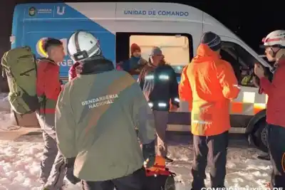 Guía de montaña falleció tras sufrir un infarto en plena escalada al glaciar Ojo del Albino