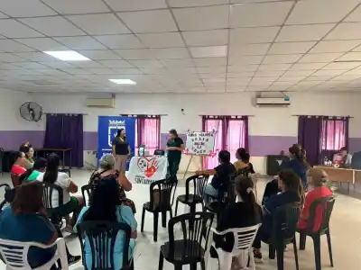 Marzo en Santiago: Los CAPS preparan una agenda oculta para las mujeres