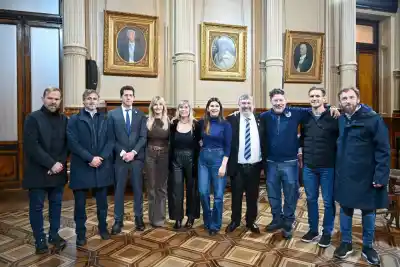 La movilización que encendió la alerta: intendentes bonaerenses contra el proyecto de Milei