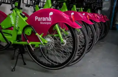 Las bicicletas públicas de Paraná cambian de look: ¿qué pasará con las 18 estaciones?